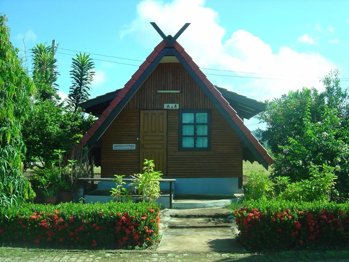 Mae Chaem Hotel And Resort 外观 照片