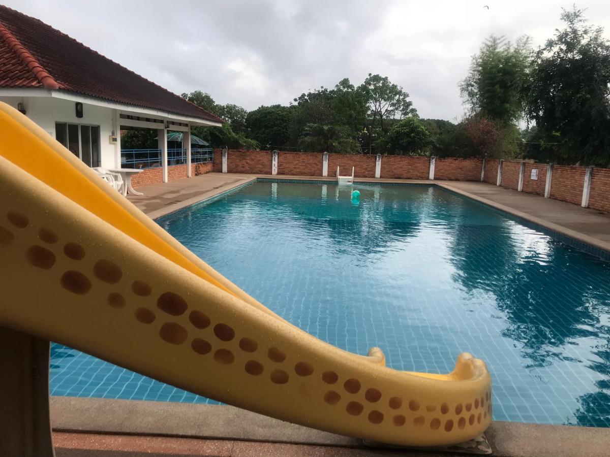 Mae Chaem Hotel And Resort 外观 照片
