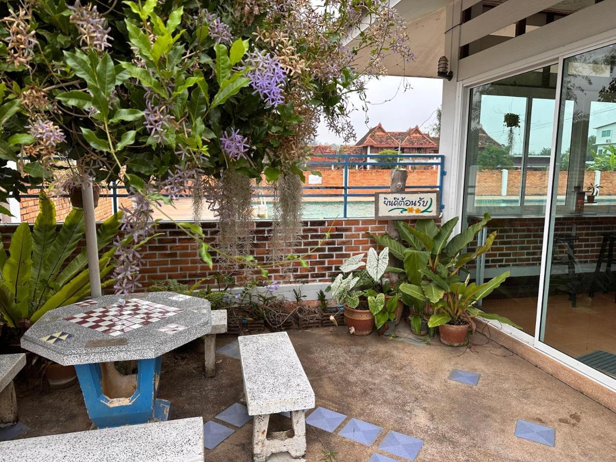 Mae Chaem Hotel And Resort 外观 照片